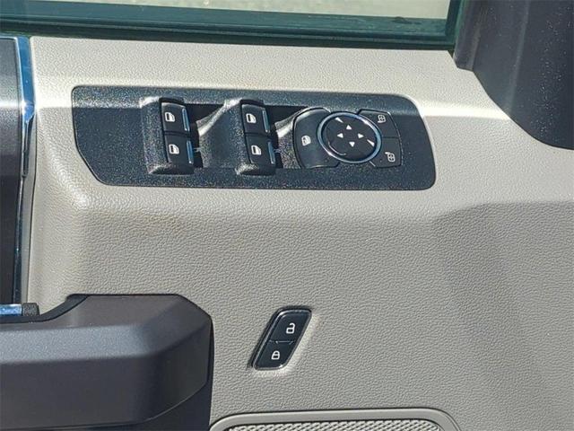 Photo of 2019 White Ford F-150
