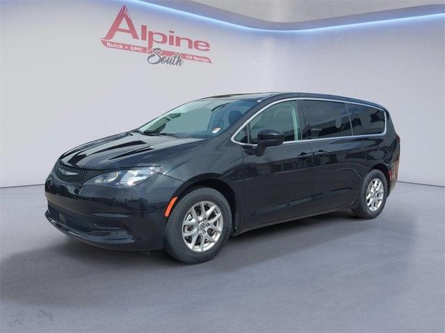 2022 Chrysler Voyager