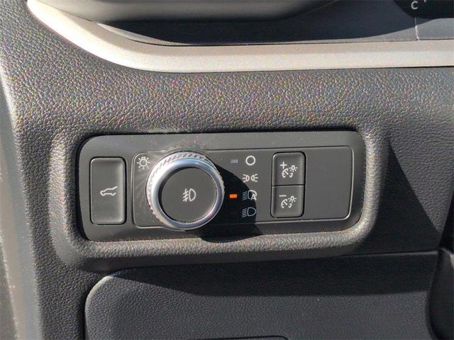 Photo of 2021 Black Ford Explorer