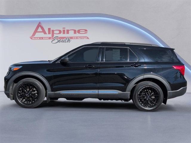 Photo of 2021 Black Ford Explorer