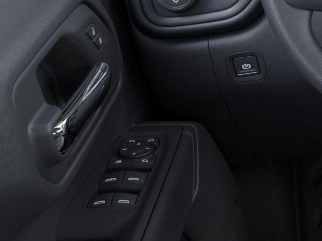 Photo of 2026 Summit White GMC Sierra 2500