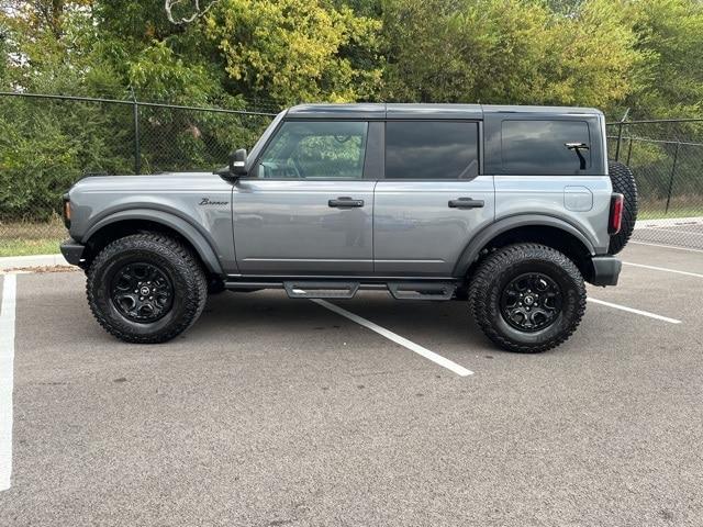 Photo of 2024 CARBONIZED GRAY METALLIC Ford Bronco