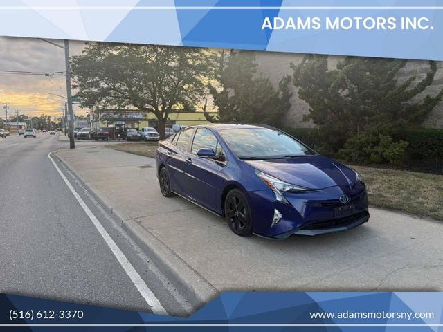 Photo of 2018 Blue Toyota Prius