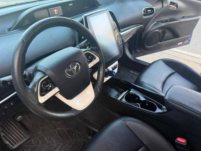 Photo of 2018 Blue Toyota Prius