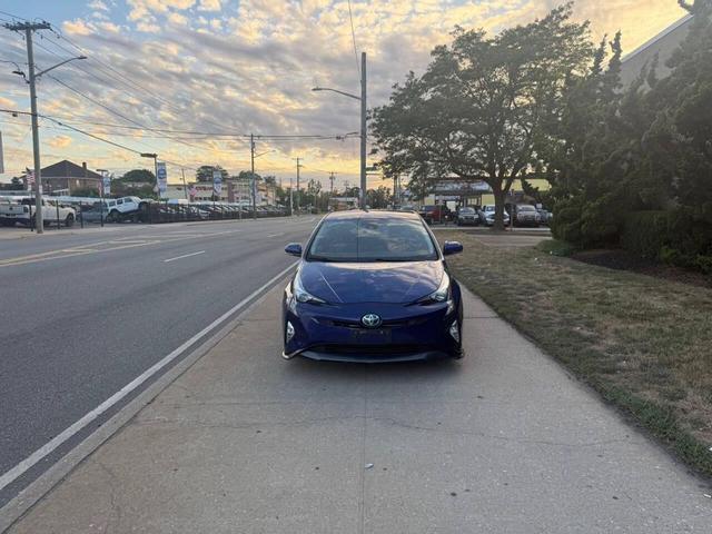 Photo of 2018 Blue Toyota Prius