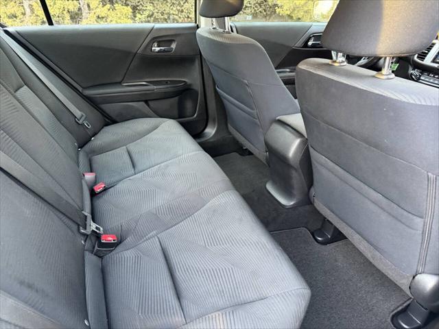 Photo of 2017 Silver Honda Accord