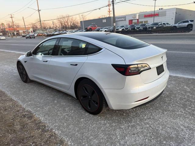 Photo of 2020 White Tesla Model 3
