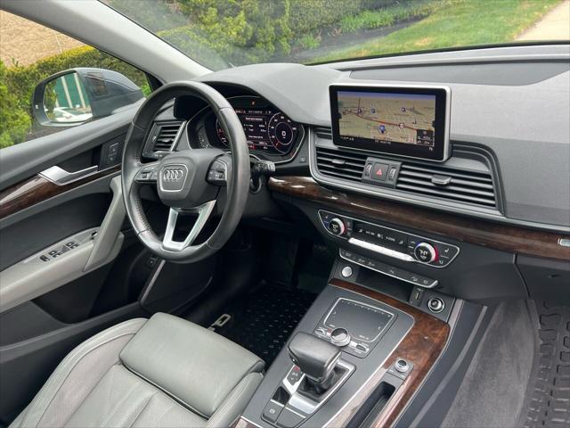 Photo of 2018 Blue Audi Q5