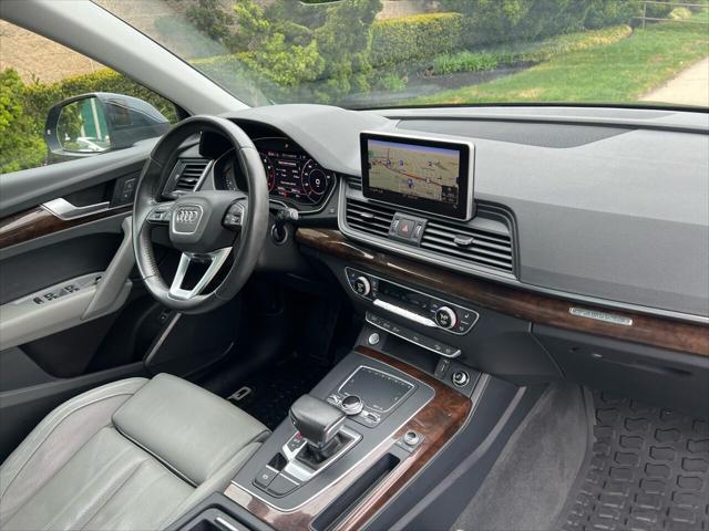 Photo of 2018 Blue Audi Q5
