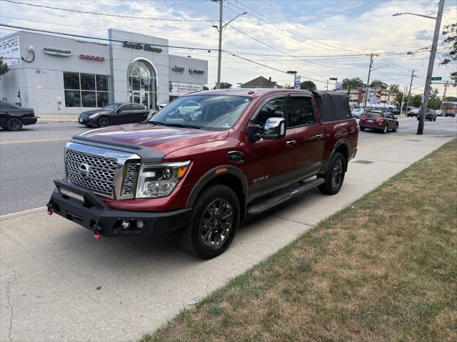 2017 Nissan Titan