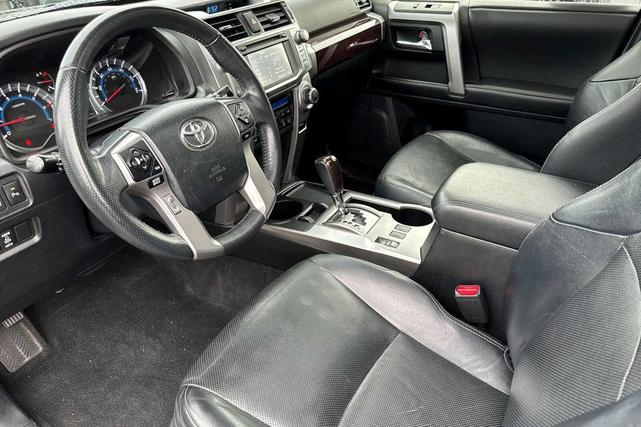 Photo of 2014 Attitude Black Toyota 4Runner