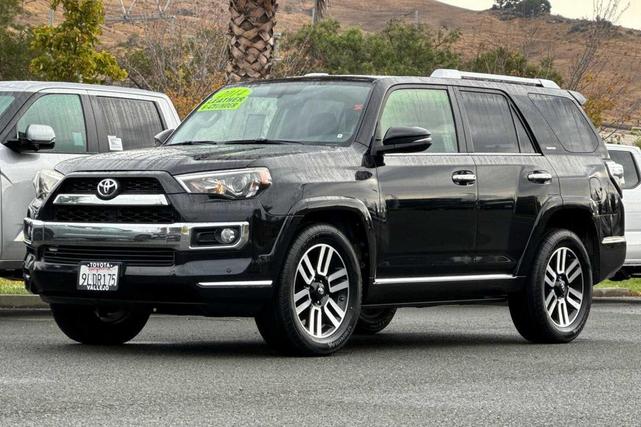 Photo of 2014 Attitude Black Toyota 4Runner