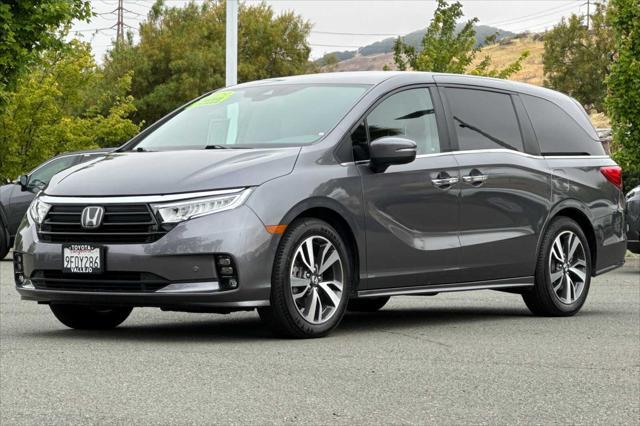Photo of 2023 Sonic Gray Pearl Honda Odyssey