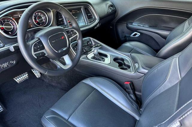 Photo of 2015 Pitch Black Clearcoat Dodge Challenger