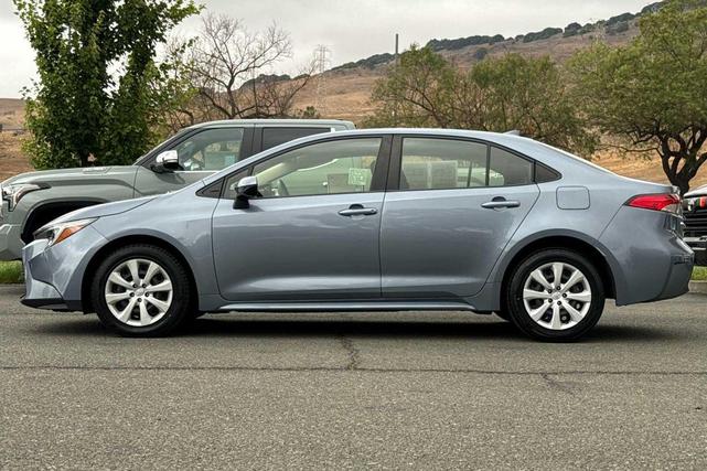 Photo of 2023 Celestite Toyota Corolla Hybrid