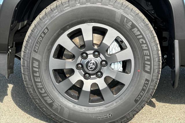 Photo of 2025 Heritage Blue / Grayscape [Extra_Cost_Color] Toyota Land Cruiser