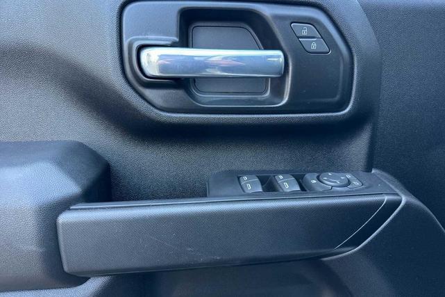 Photo of 2023 Summit White Chevrolet Silverado 2500