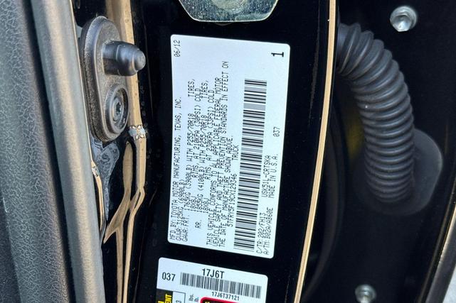 Photo of 2012 Black Toyota Tundra