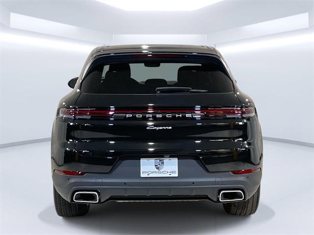 Photo of 2025 Black Metallic Porsche Cayenne