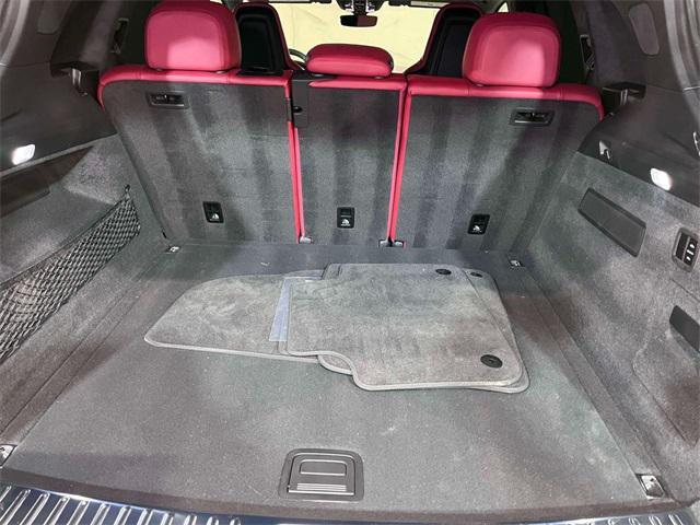 Photo of 2023 Black Porsche Cayenne