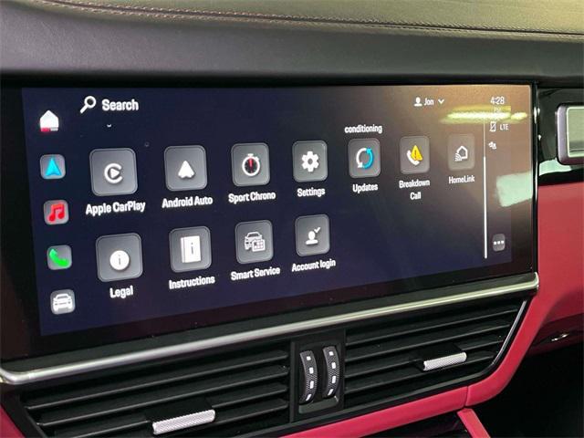 Photo of 2023 Black Porsche Cayenne