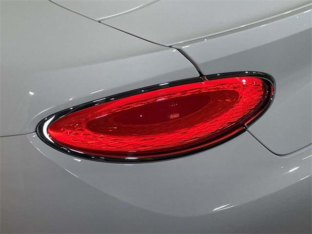 Photo of 2023 Glacier White Bentley Continental GT