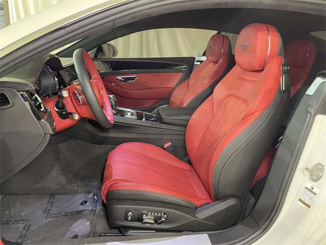 Photo of 2023 Glacier White Bentley Continental GT