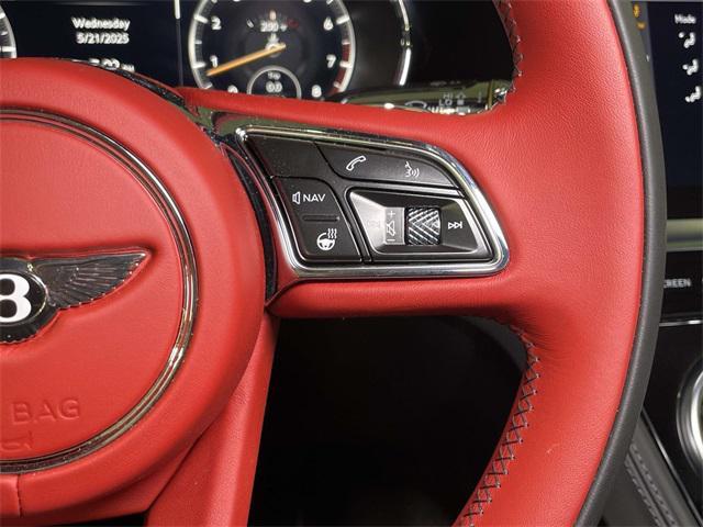 Photo of 2023 Glacier White Bentley Continental GT