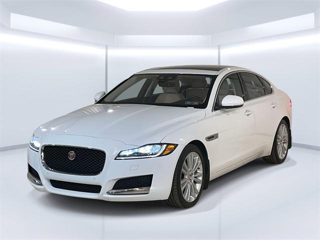 2020 Jaguar XF