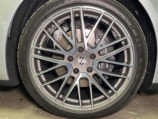 Photo of 2026 Silver Metallic Porsche Panamera