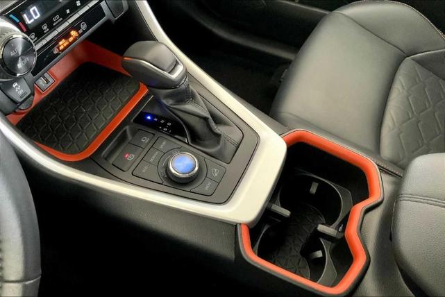 Photo of 2024 Ice Toyota RAV4