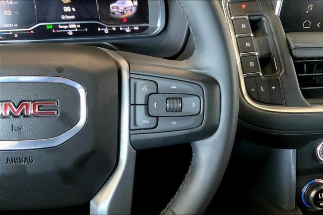 Photo of 2024 Summit White GMC Yukon