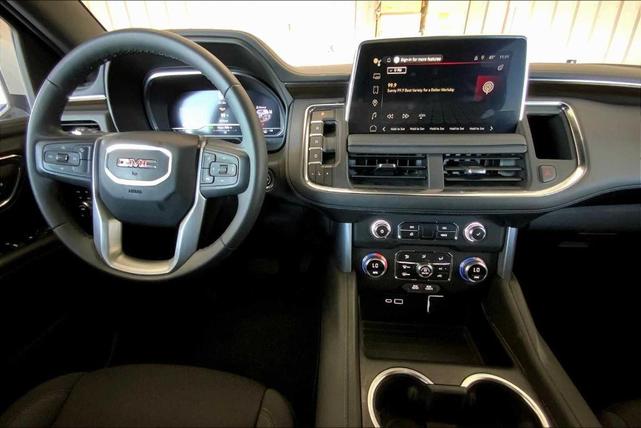 Photo of 2024 Summit White GMC Yukon