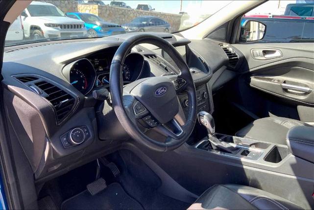 Photo of 2018 Lightning Blue Metallic Ford Escape