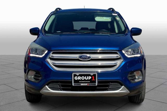 Photo of 2018 Lightning Blue Metallic Ford Escape