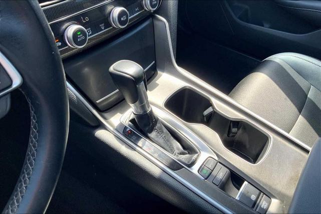 Photo of 2022 Sonic Gray Pearl Honda Accord