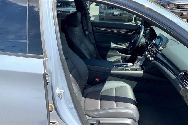 Photo of 2022 Sonic Gray Pearl Honda Accord