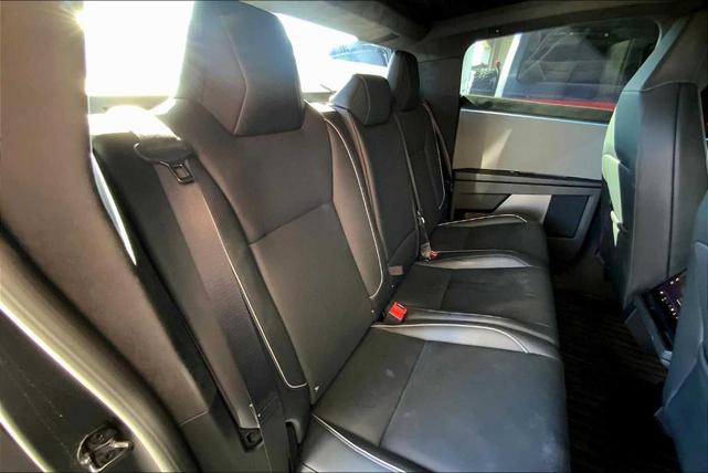 Photo of 2024 Stainless Steel Tesla Cybertruck