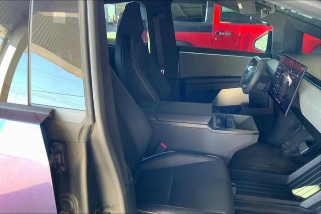 Photo of 2024 Stainless Steel Tesla Cybertruck