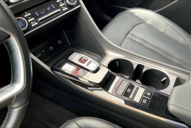 Photo of 2022 Phantom Black Hyundai SONATA