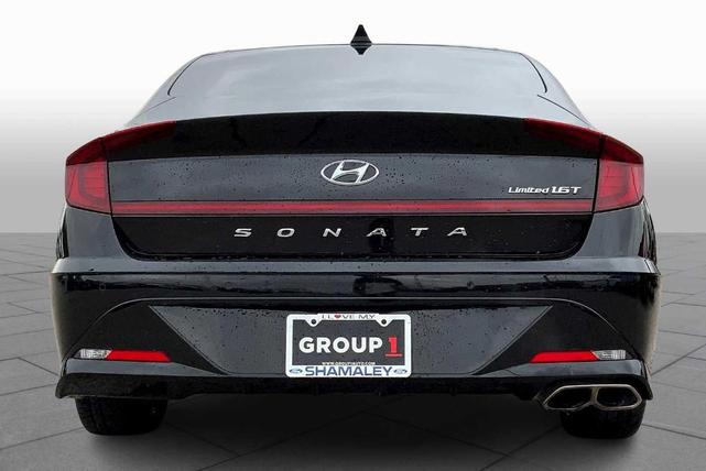 Photo of 2022 Phantom Black Hyundai SONATA