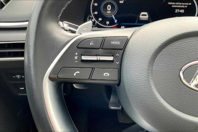 Photo of 2022 Phantom Black Hyundai SONATA