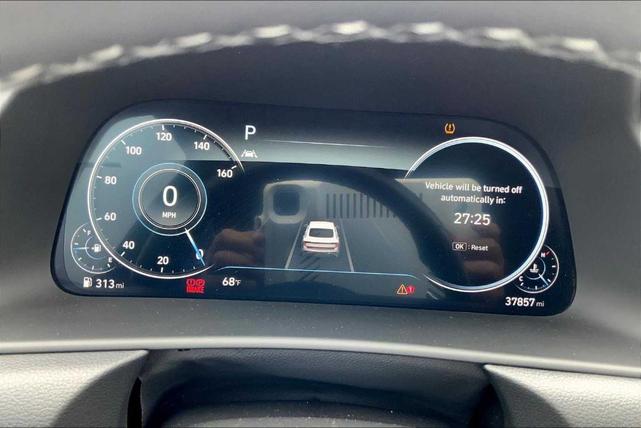 Photo of 2022 Phantom Black Hyundai SONATA