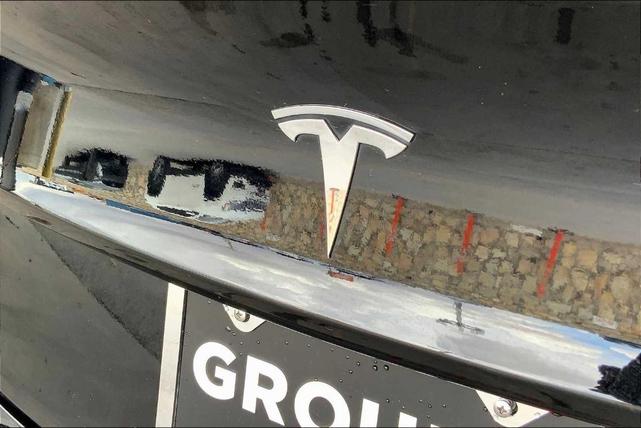 Photo of 2023 Black Tesla Model 3