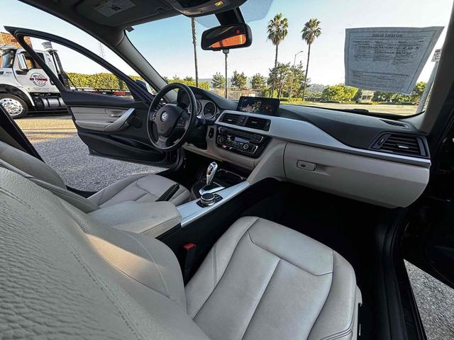 Photo of 2018 Mineral Gray Metallic BMW 320