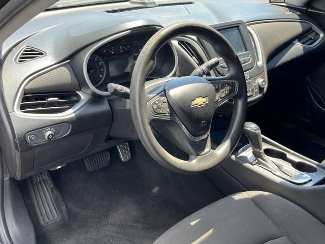 Photo of 2016 Mosaic Black Metallic Chevrolet Malibu