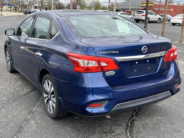 Photo of 2017 Super Black Nissan Sentra