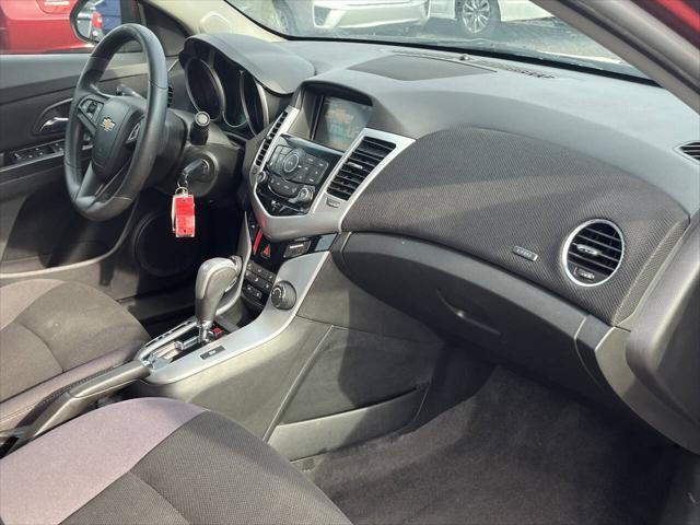 Photo of 2015 Maroon Chevrolet Cruze