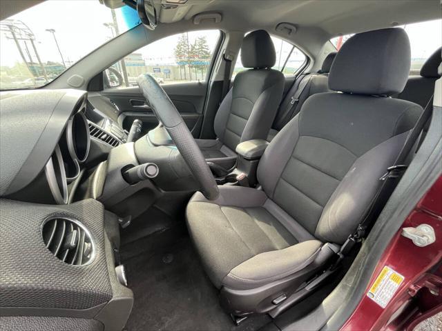 Photo of 2015 Maroon Chevrolet Cruze