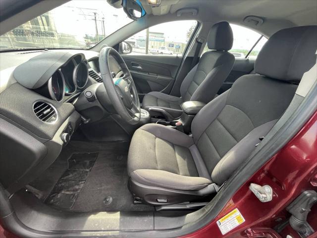 Photo of 2015 Maroon Chevrolet Cruze
